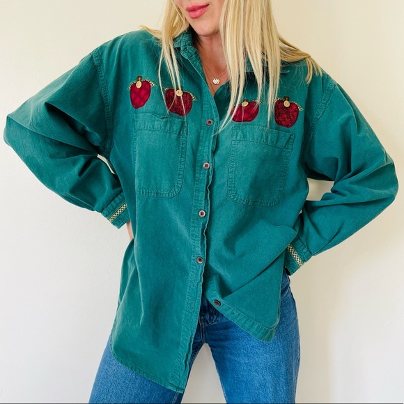 Vintage Tops - vintage 90s apple button down shirt blouse green cotton appliqué long sleeve top